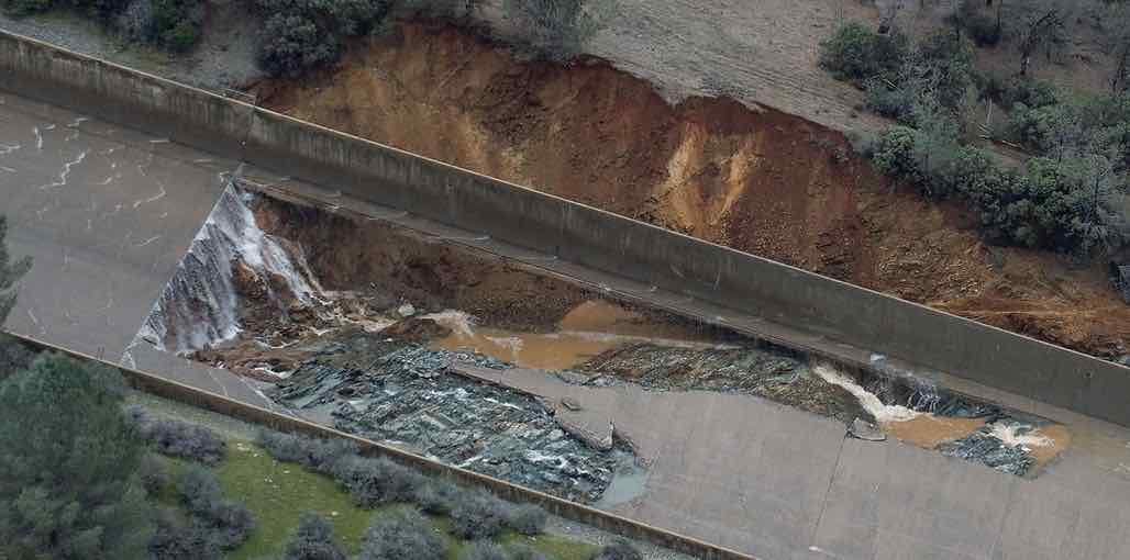 How Much Water Did Farms Lose During the Oroville Dam Incident?